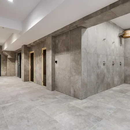 Wellness & Aquamarine By Renters *